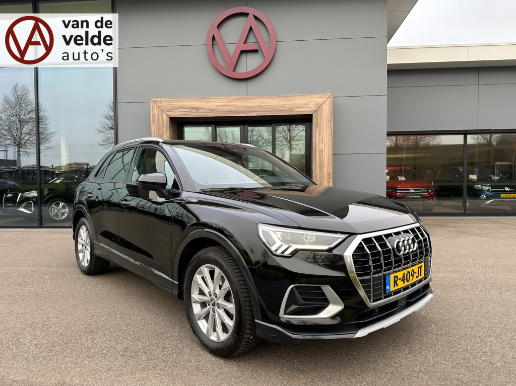 Audi Q3 35 tfsi 150pk s line | led | trekhaak | navi | dode hoek | rijklaar incl. garantie