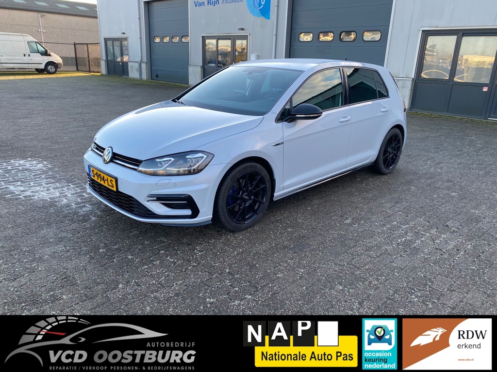 Volkswagen Golf 1.5 tsi highline business r