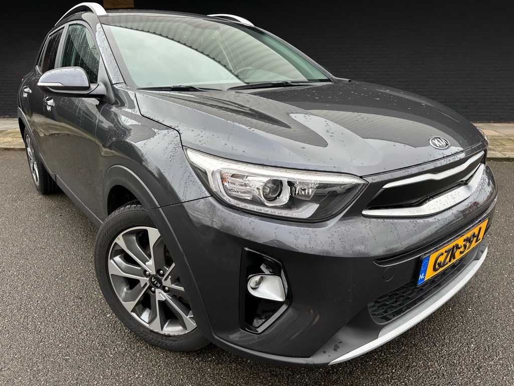 Kia Stonic 1.0t dynamic plus line // climate // camera // caprlay //