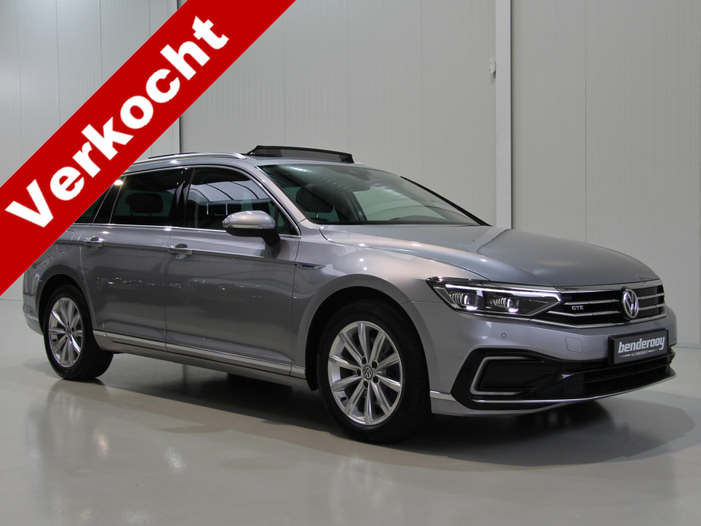 Volkswagen Passat variant 1.4 tsi phev gte | pano dak | half leder | trekhaak