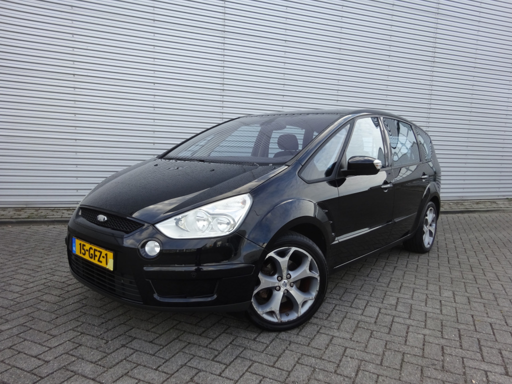 Ford S-Max 2.0-16v 7-persoons cruise control / climate / lm velgen