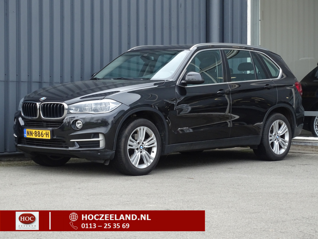 BMW X5 xdrive30d high executive | hud | pano | softclose | comfortstoelen