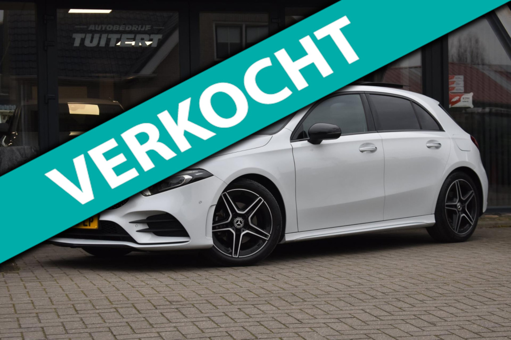 Mercedes-Benz A-Klasse 180 amg | sfeerverlichting | panoramadak | memory seats | premium sound | camera | apple carplay | android