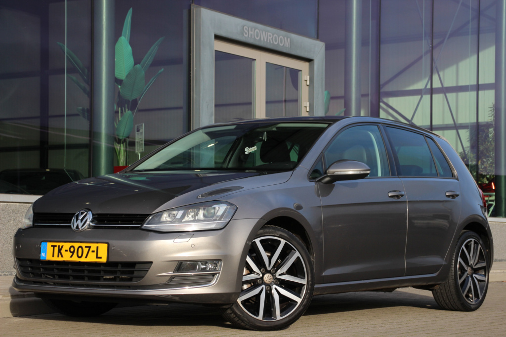 Volkswagen Golf 1.4 tsi highline | navi | automaat | massage stoelen |