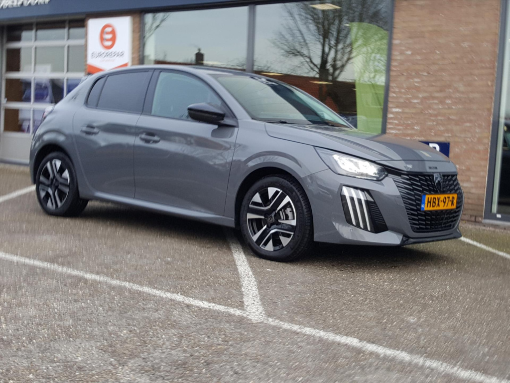 Peugeot 208 1.2 puretech 100pk allure navigatie via apple & android | cruise & climate control | parkeersensoren voor & achter | bluetooth bellen &muziekstreaming