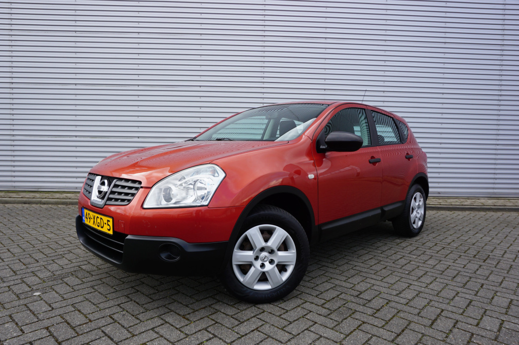 Nissan Qashqai 1.6 visia airco / elektr. ramen / trekhaak