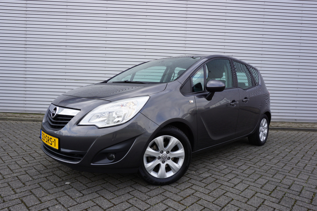 Opel Meriva 1.4 turbo cosmo airco / trekhaak / cruise control  / nap