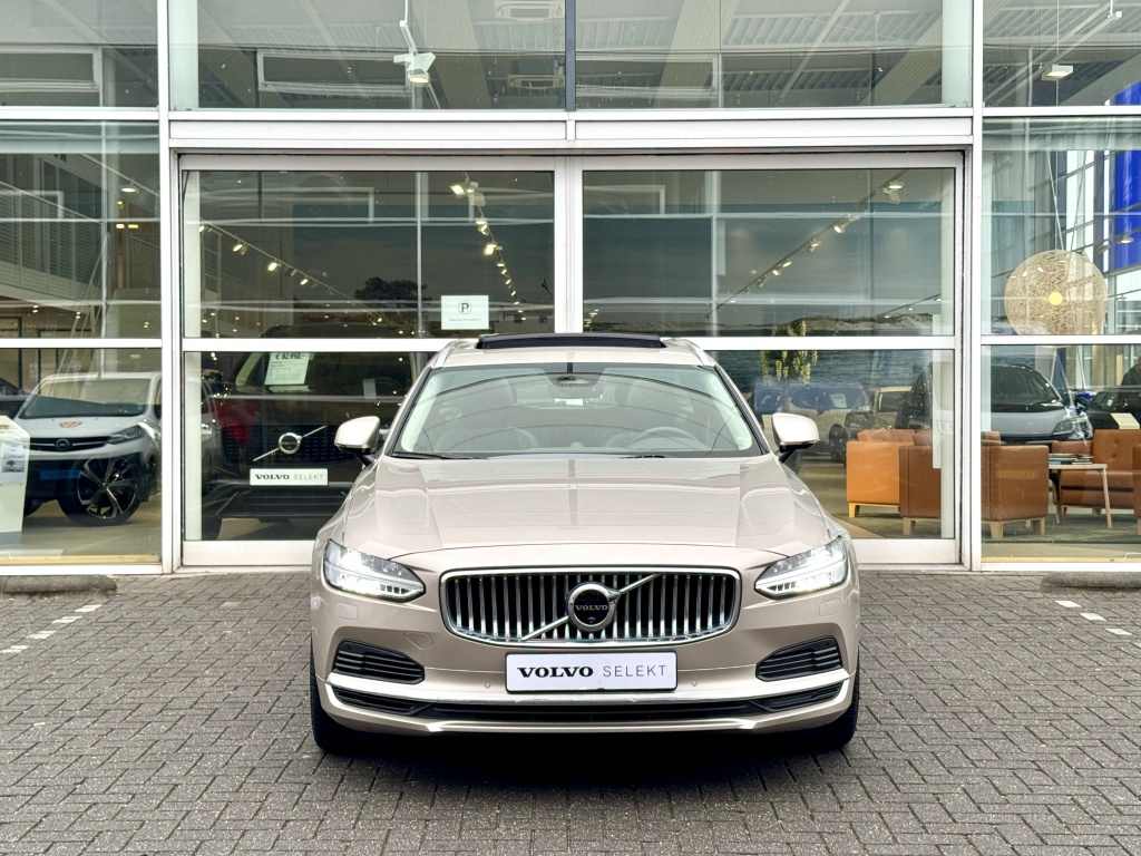 Volvo V90