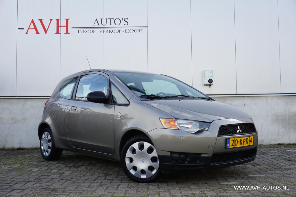 Mitsubishi Colt