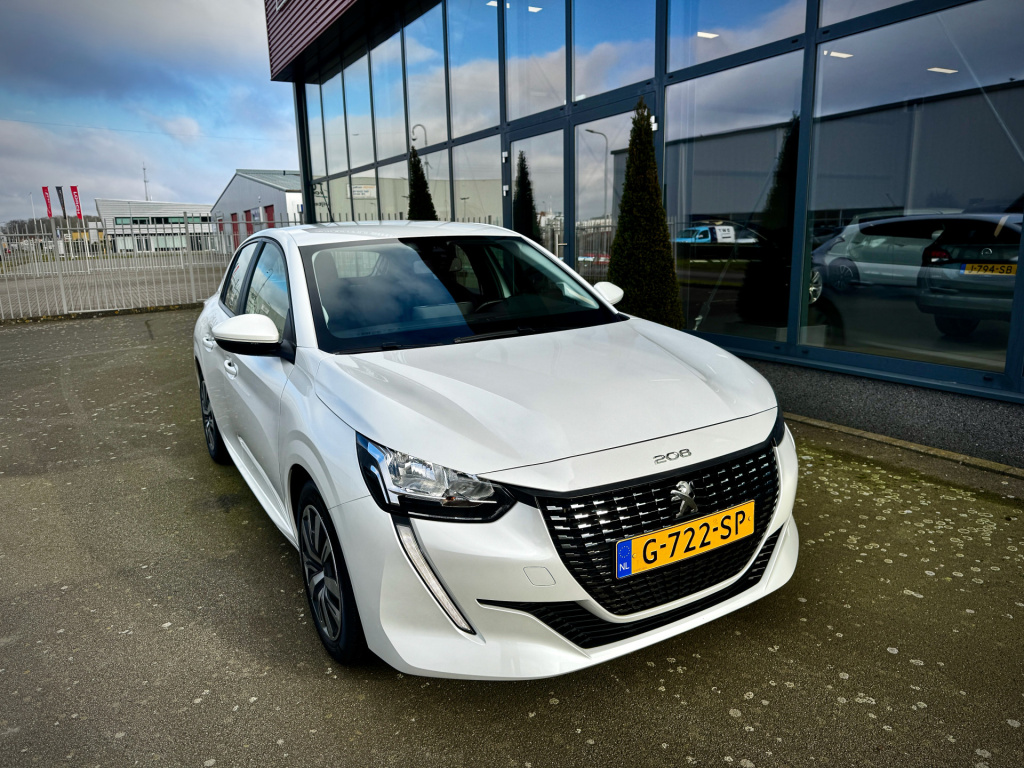 Peugeot 208