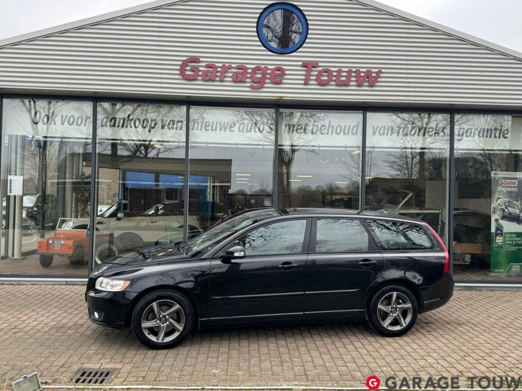 Volvo V50