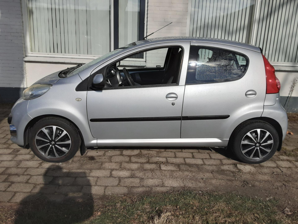 Peugeot 107