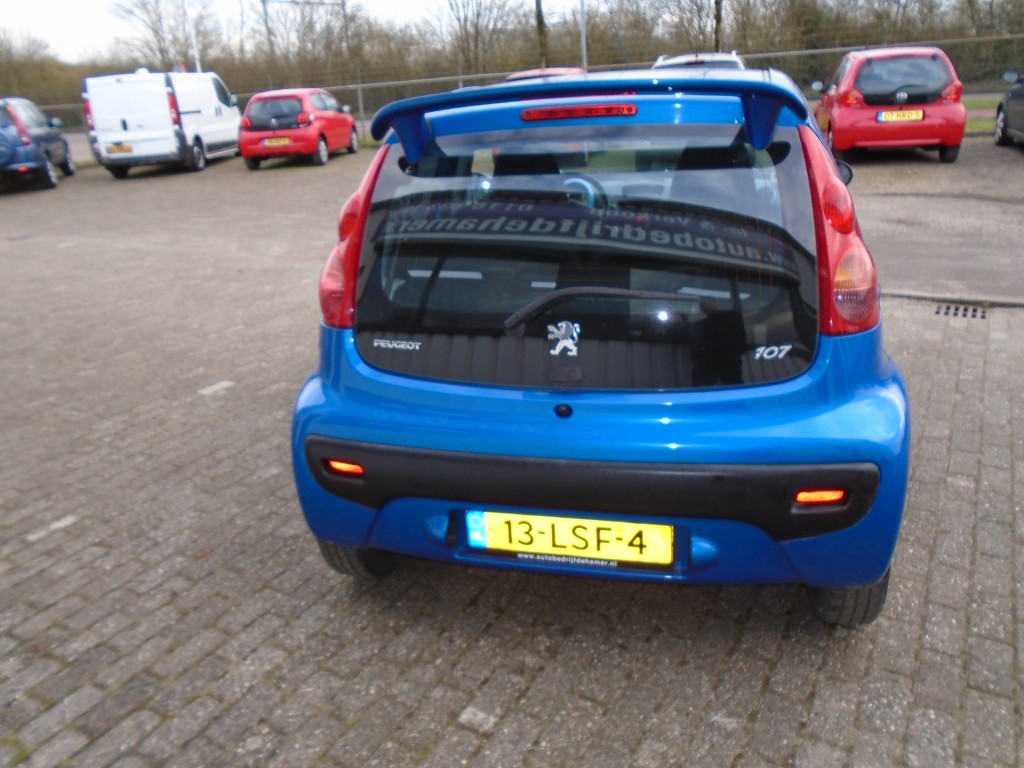 Peugeot 107