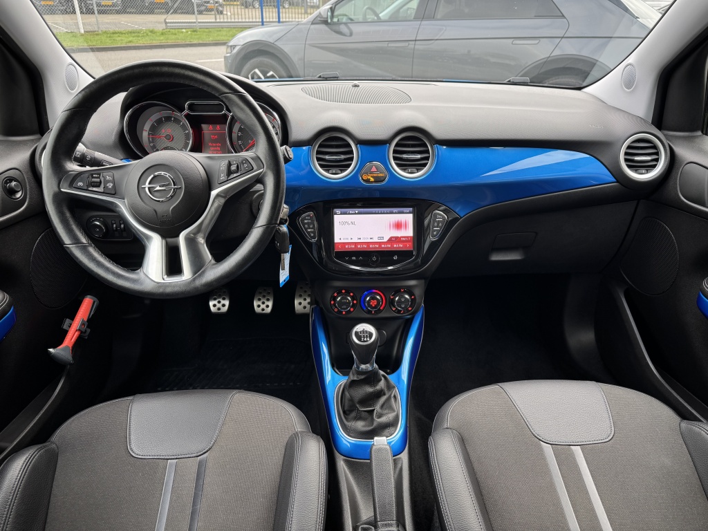 Opel Adam