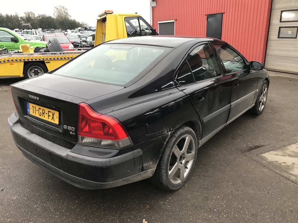 Volvo S60