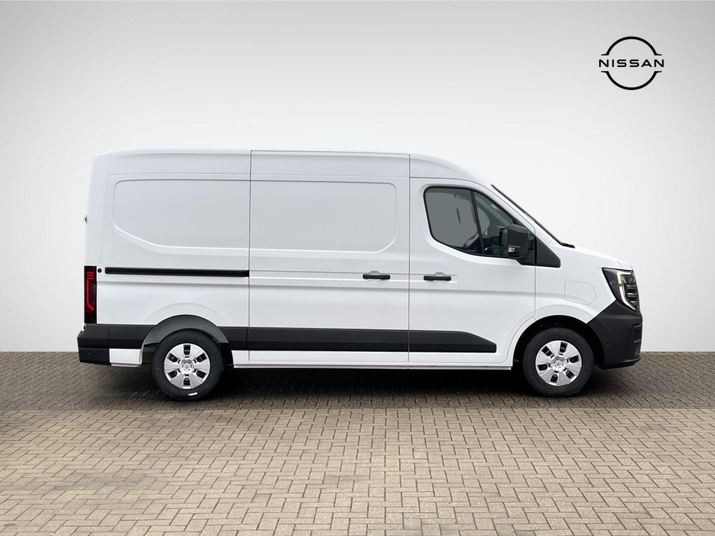 Nissan Interstar