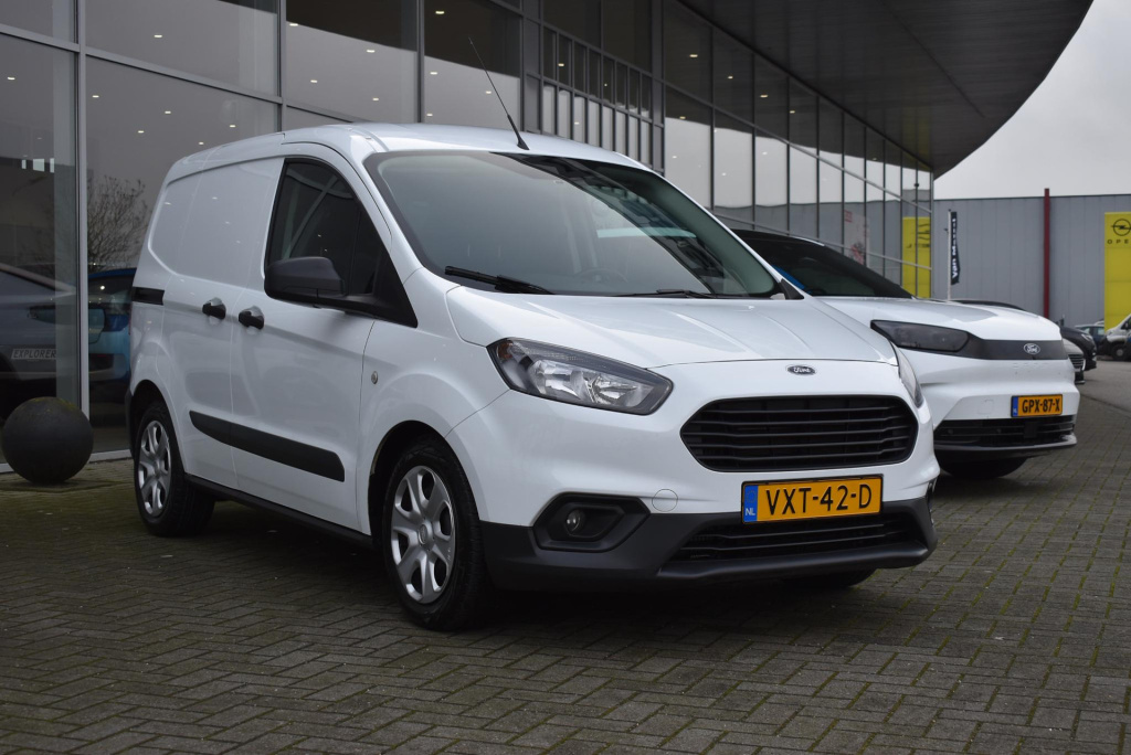 Ford Transit Courier