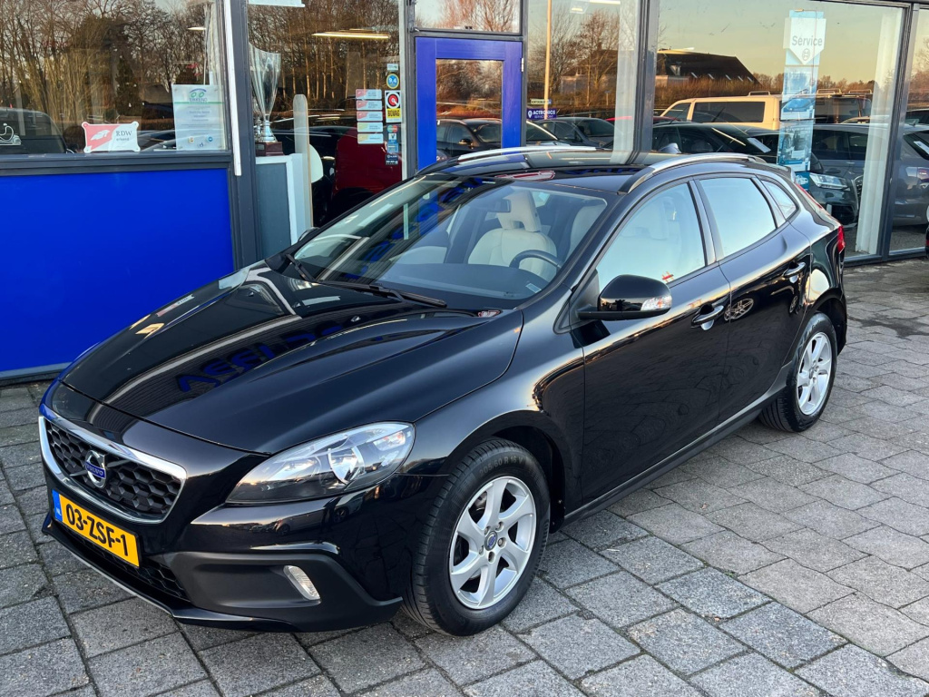 Volvo V40