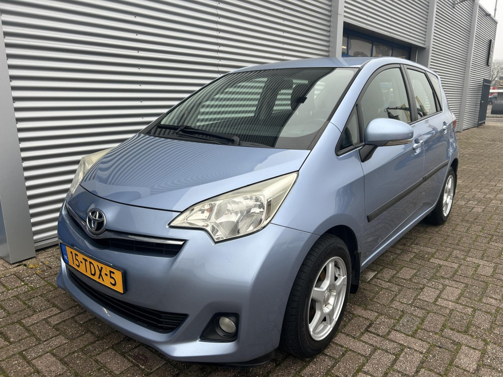 Toyota Verso-s