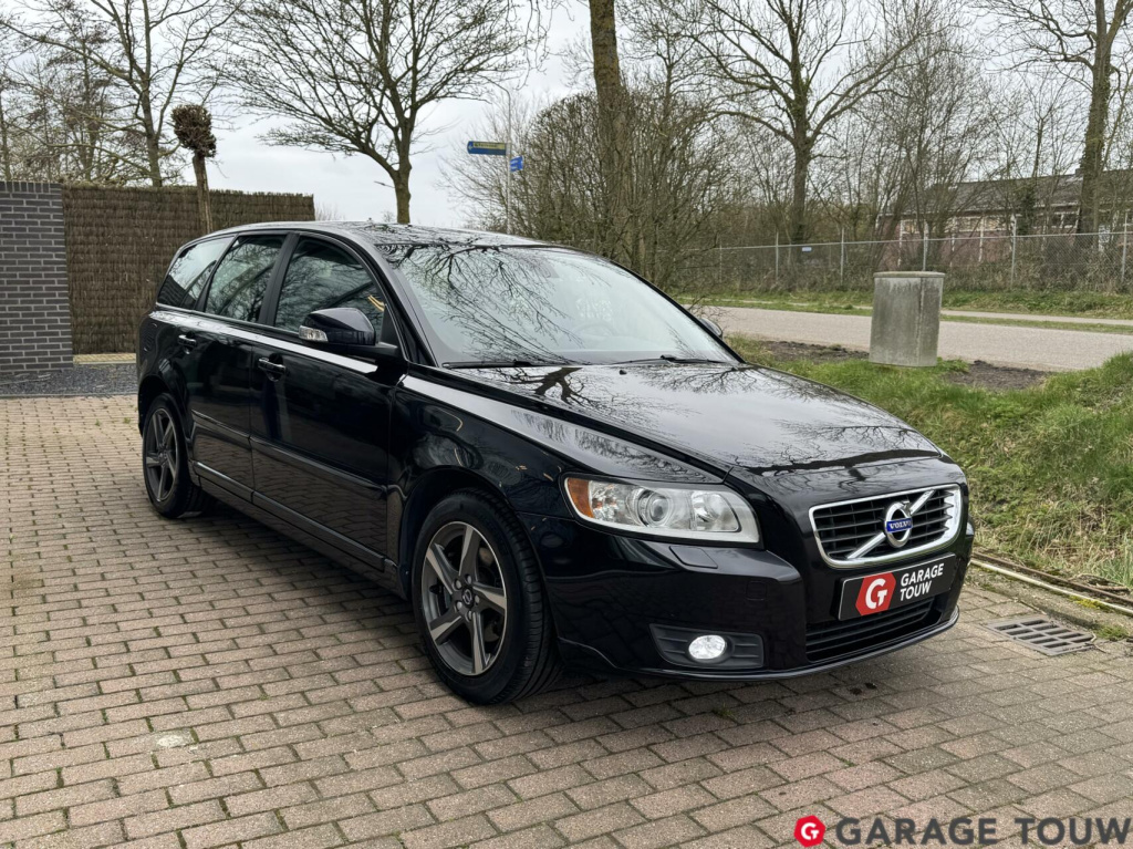 Volvo V50