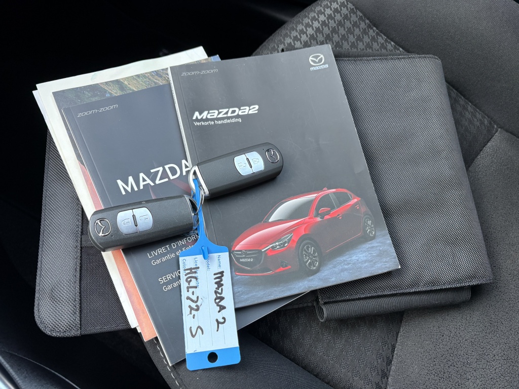 Mazda 2