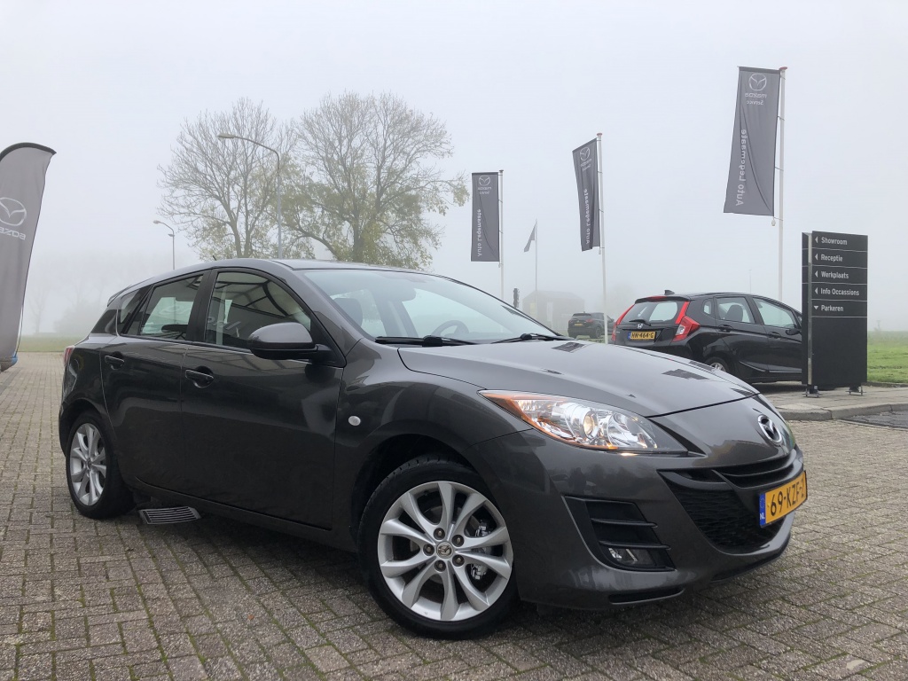 Mazda 3