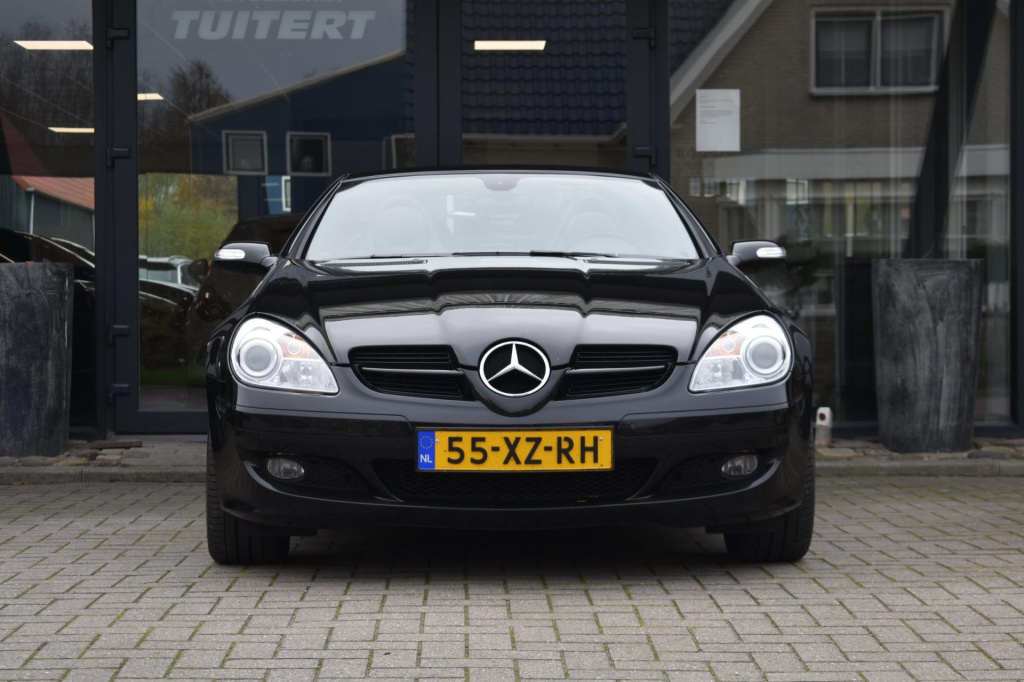 Mercedes-Benz SLK