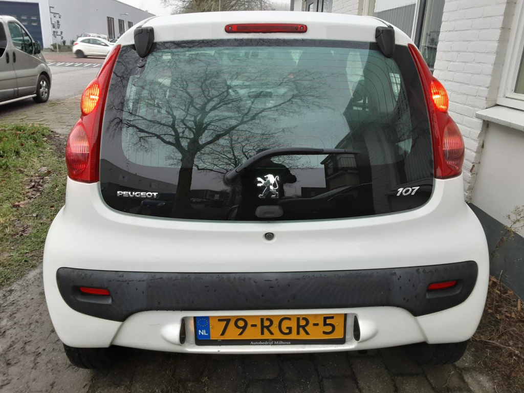 Peugeot 107