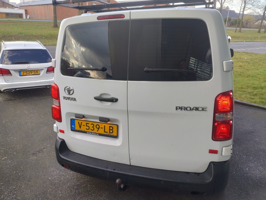 Toyota Proace