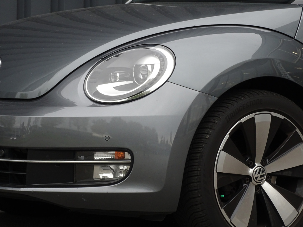 Volkswagen New Beetle