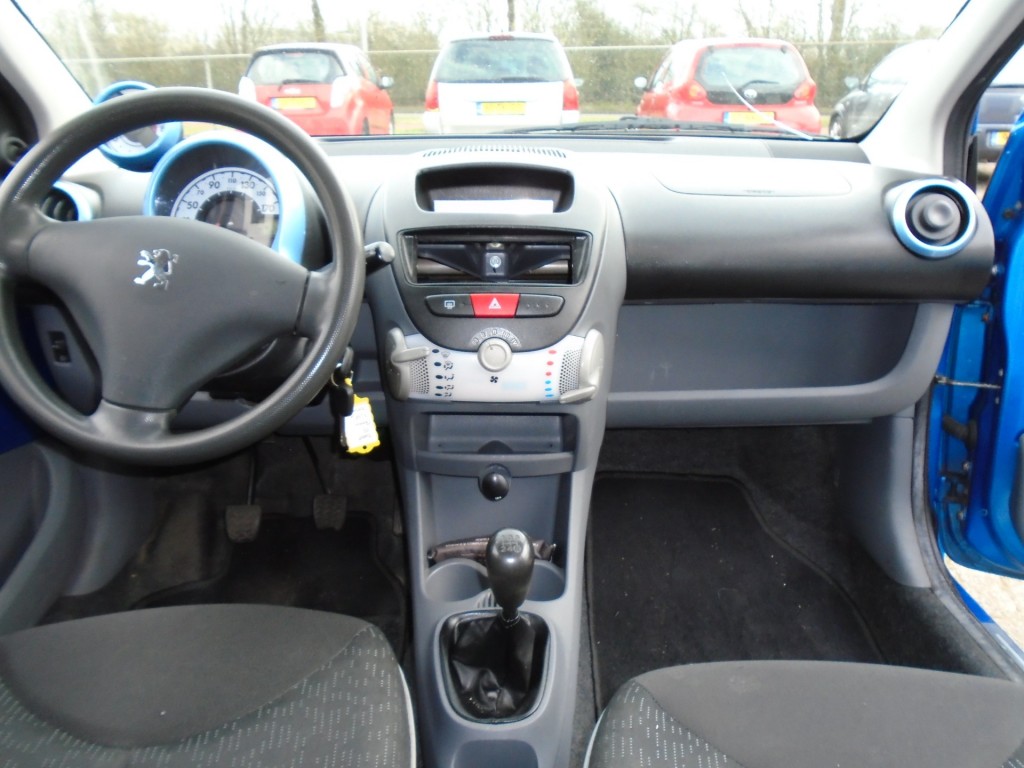 Peugeot 107