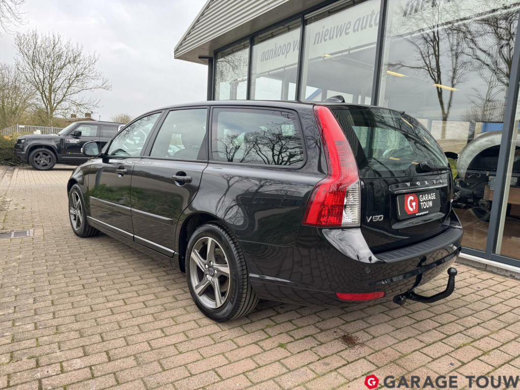 Volvo V50