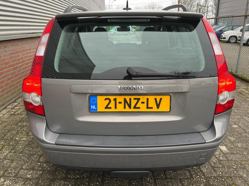 Volvo V50