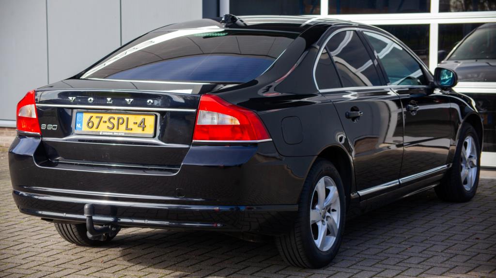 Volvo S80