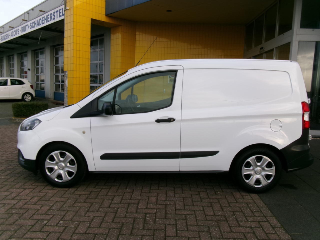 Ford Transit Courier