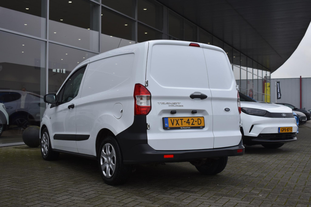 Ford Transit Courier