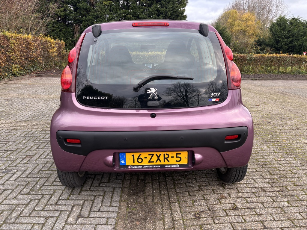 Peugeot 107