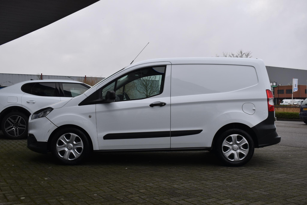 Ford Transit Courier