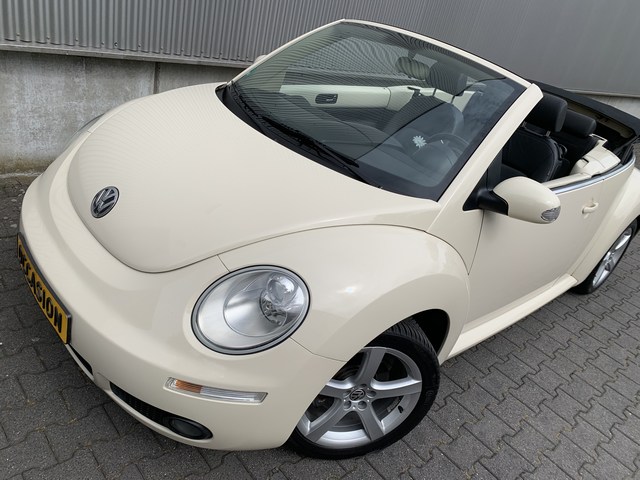 Volkswagen New Beetle