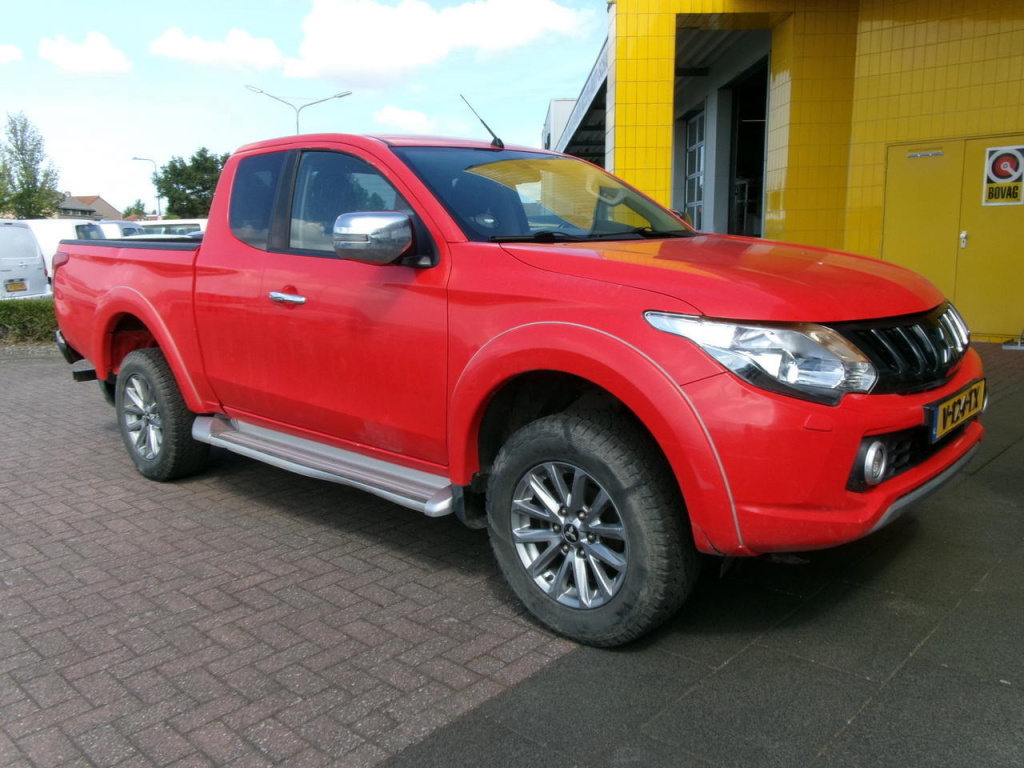 Mitsubishi L200