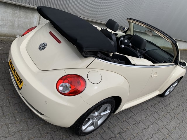 Volkswagen New Beetle