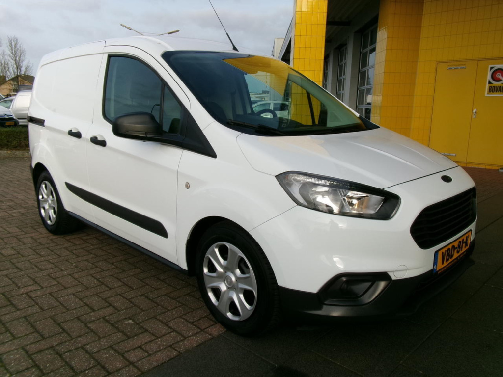 Ford Transit Courier