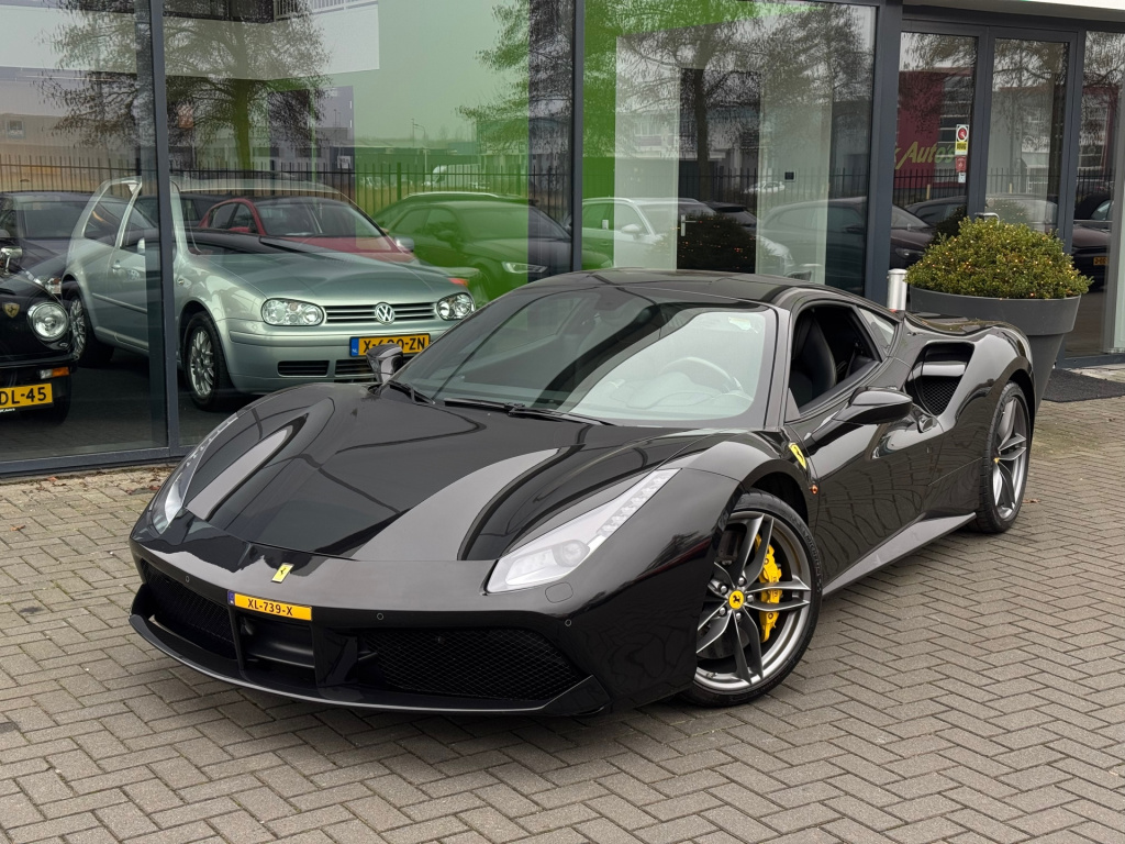 Ferrari 488