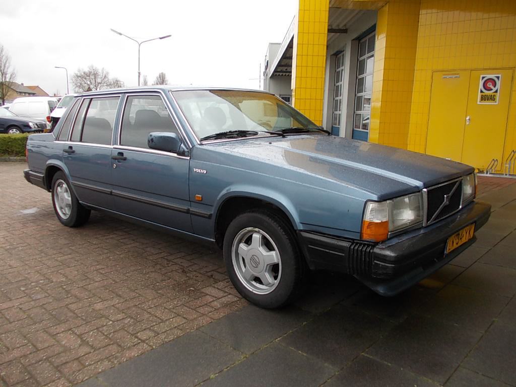 Volvo 740