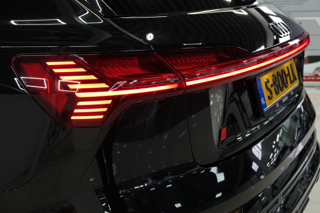 Audi Q8 E-tron